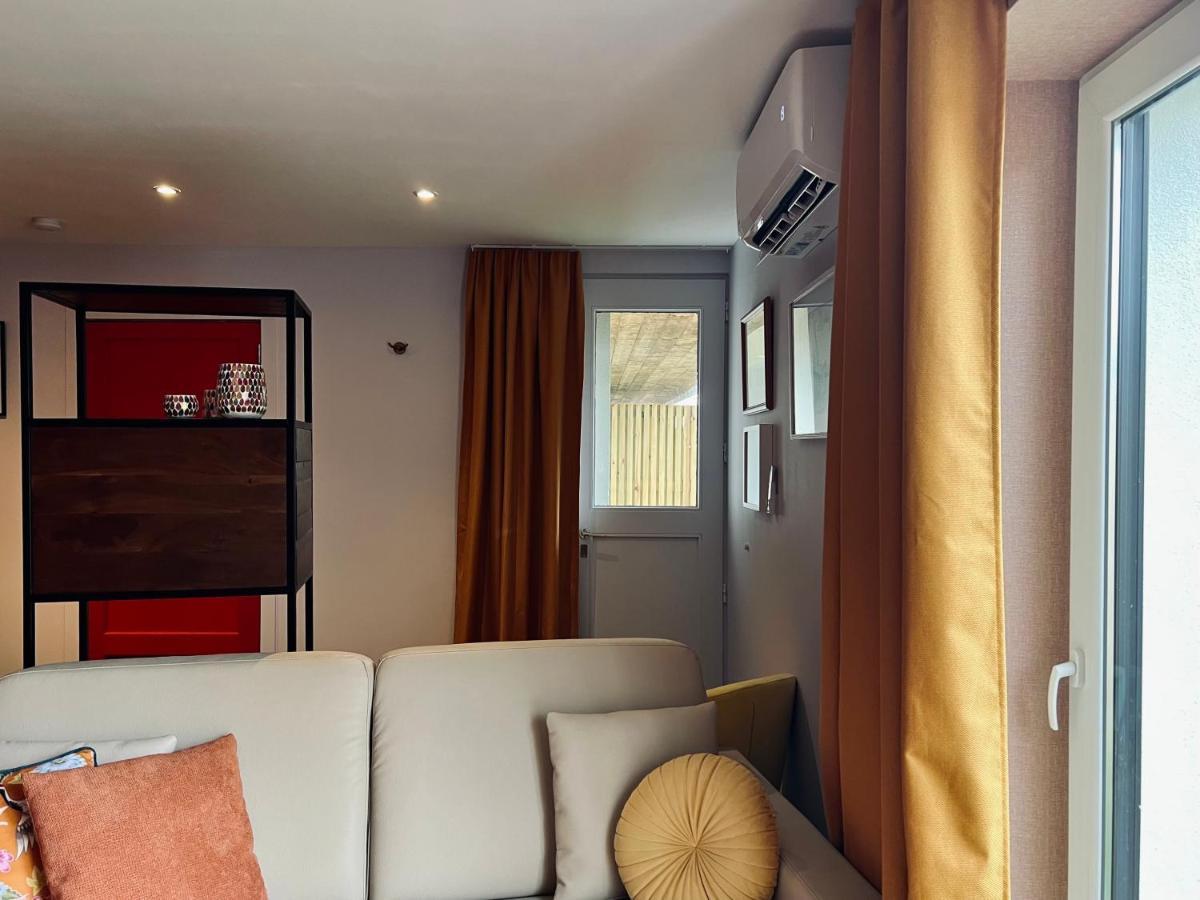 Reve Perdu / Studio Pj Брюж Екстериор снимка